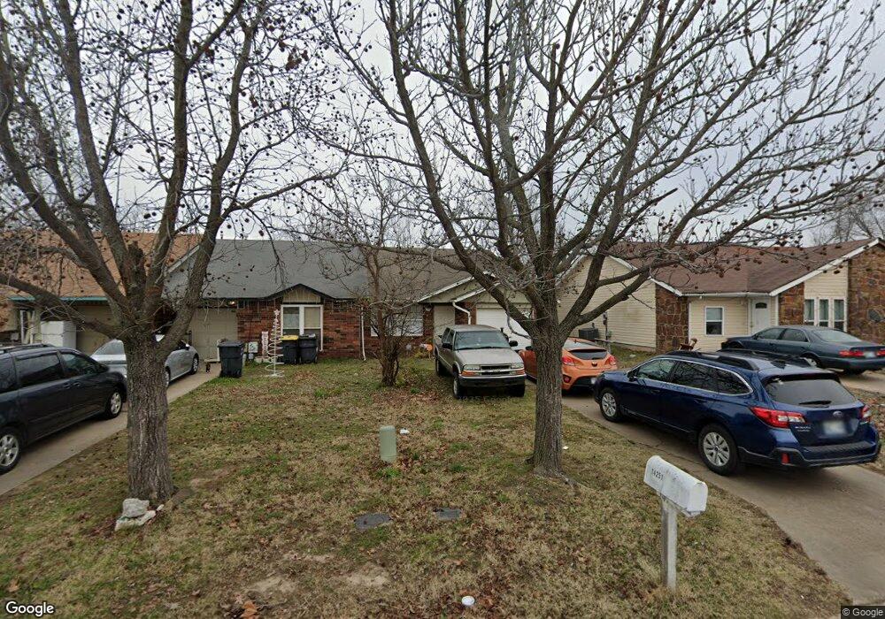 14251 S Hickory Place, Glenpool, OK 74033 - photo 1