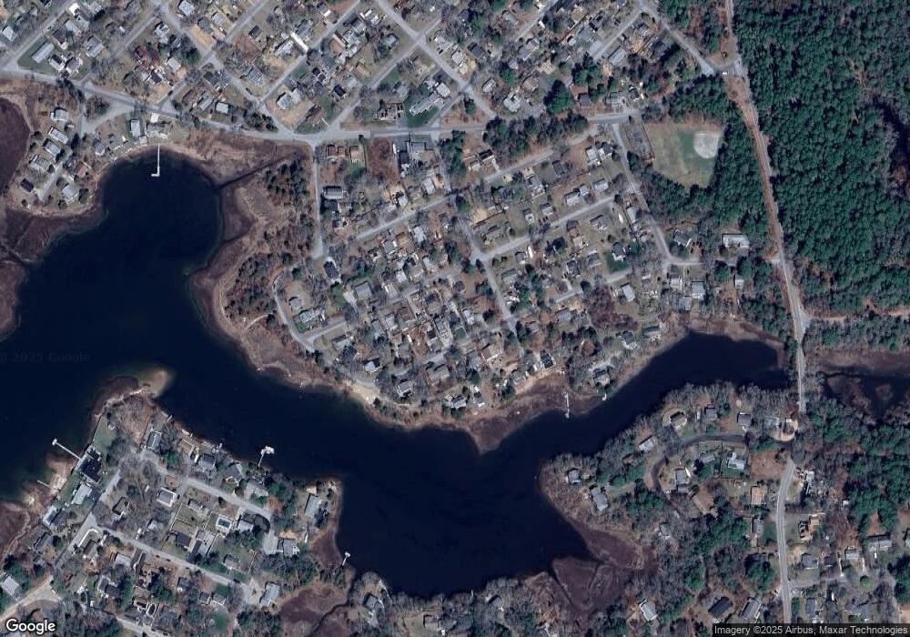 35 Kingwood St, Wareham, MA 02571 - photo 1