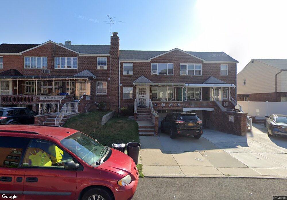 6117 183rd St, Fresh Meadows, NY 11365 - photo 1