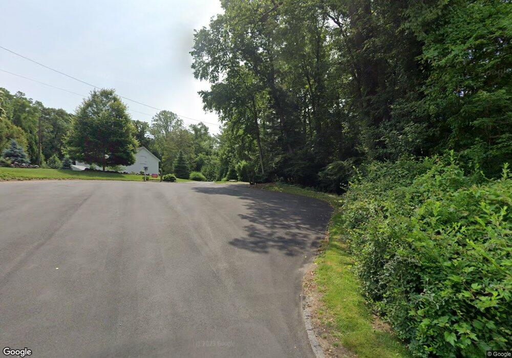 10 Hilly Field Ln, Westport, CT 06880 - photo 1