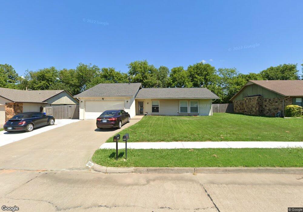2504 E Dallas St, Broken Arrow, OK 74014 - photo 1
