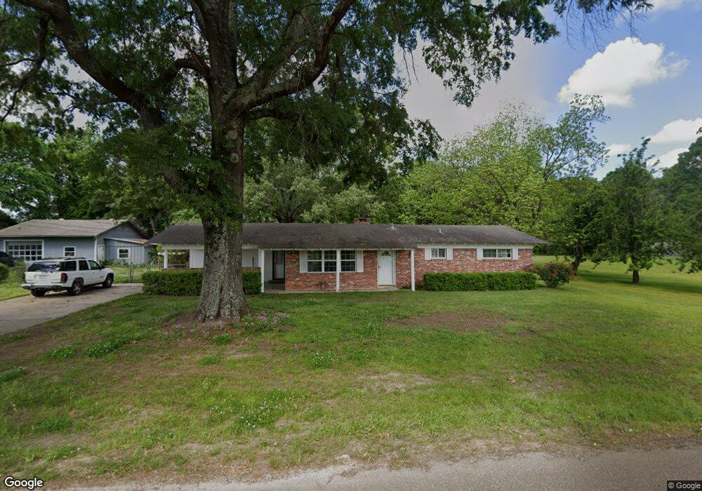 109 Memorial Dr, Wake Village, TX 75501 - photo 1