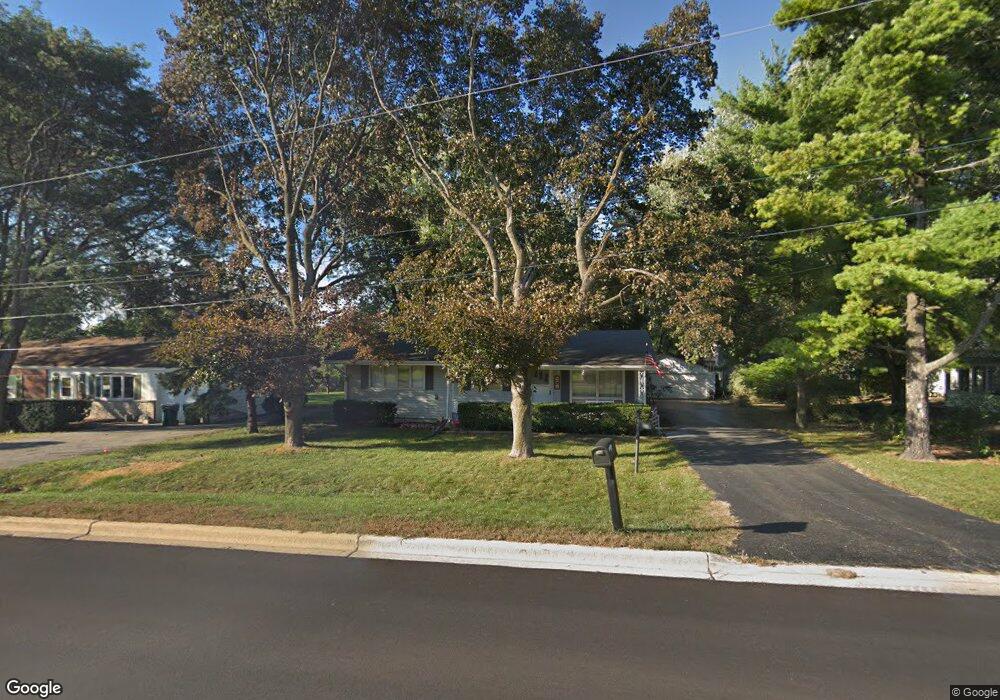 749 Pine St unit 1, Batavia, IL 60510 - photo 1