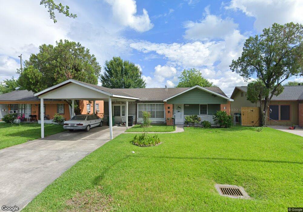 3402 Mccrarey Dr, Houston, TX 77088 - photo 1