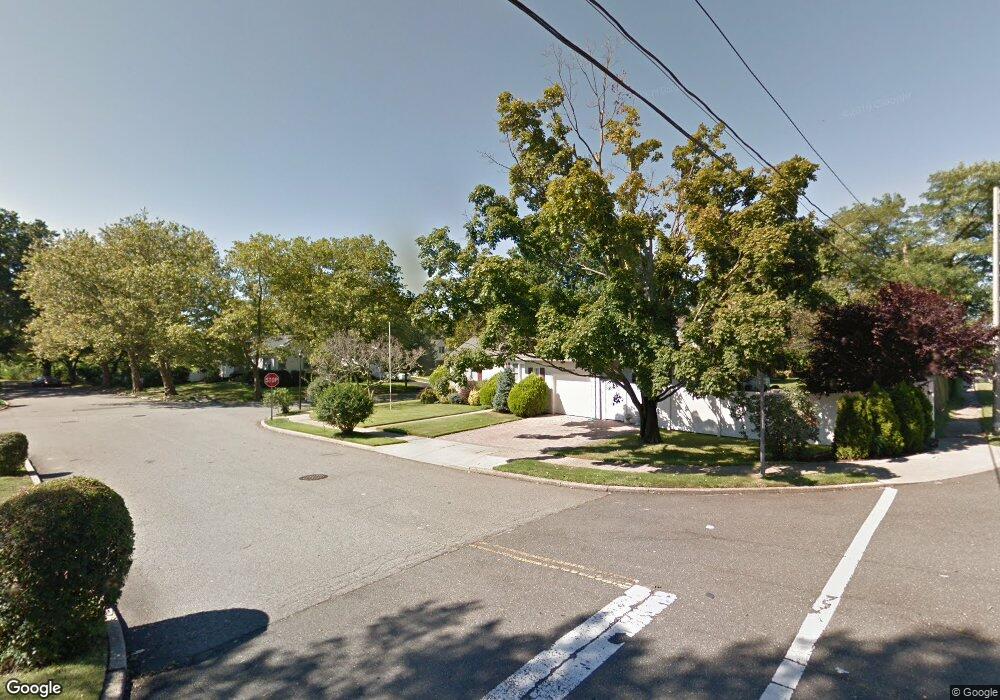 2250 Derby Rd, Baldwin, NY 11510 - photo 1