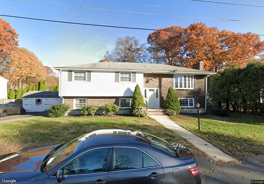 13 Ellen Rd, Stoneham, MA 02180 - photo 1