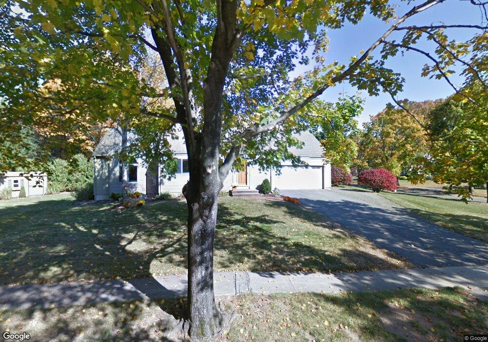 64 Duck Pond Rd, Glastonbury, CT 06033 - photo 1