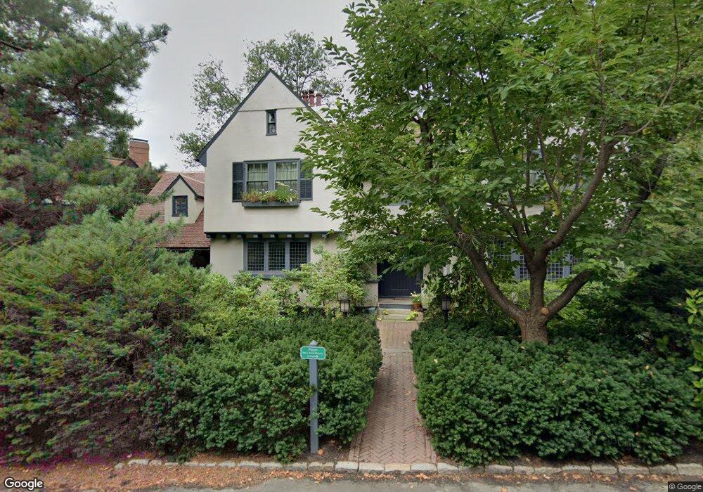 3 Clement Cir, Cambridge, MA 02138 - photo 1