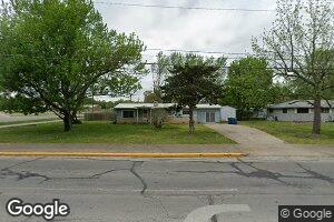 1945 S River St, Carthage, MO 64836