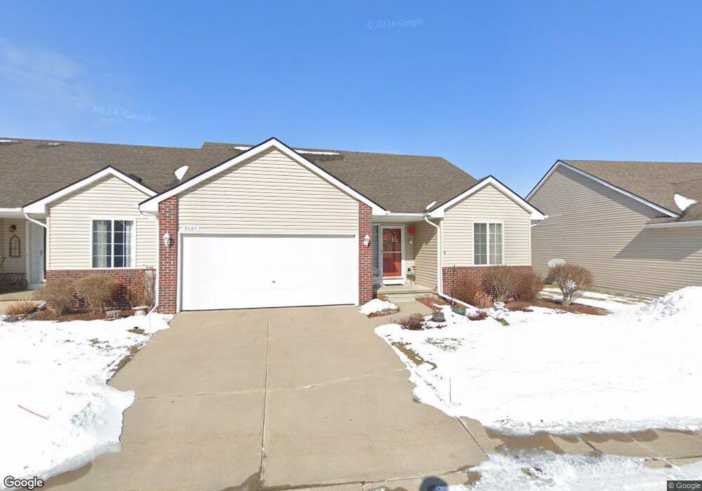 9084 Spring Brook Cir unit 52, Davison, MI 48423 - photo 1