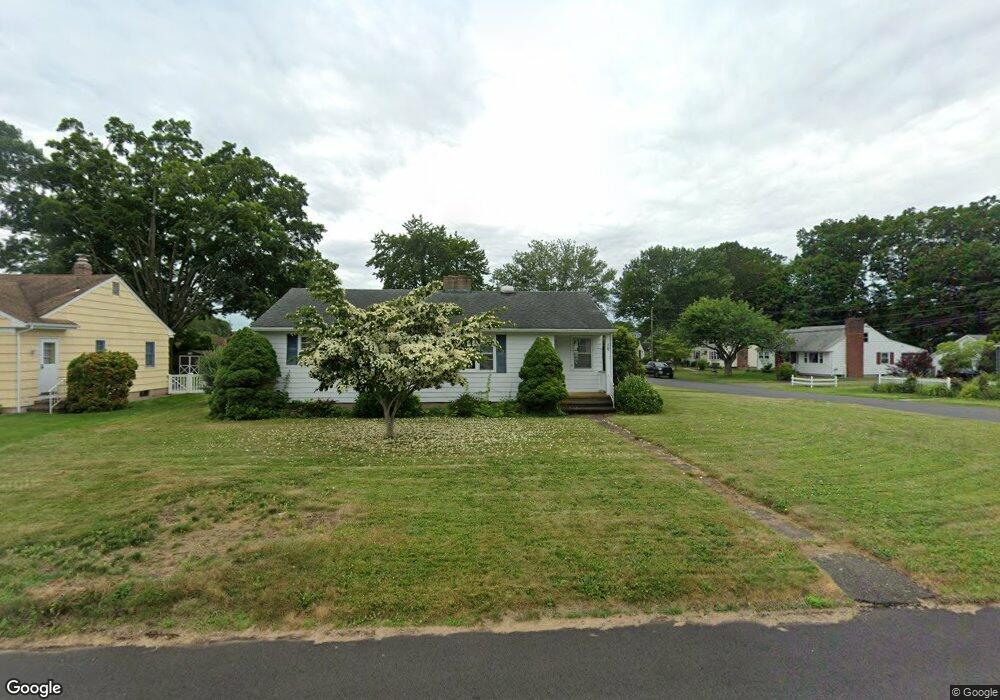 9 Field Place, Branford, CT 06405 - photo 1