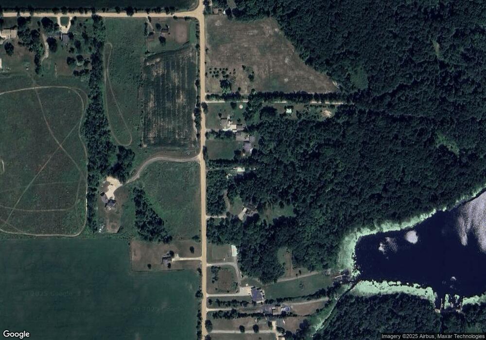 4667 10th St, Wayland, MI 49348 - photo 1