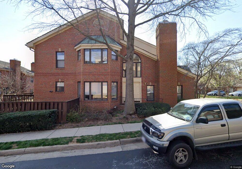 6601 Anthony Crest Square, McLean, VA 22101 - photo 1