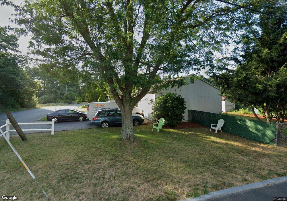 18 Watson St, Nashua, NH 03064 - photo 1