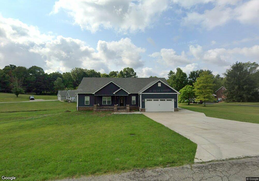 1070 Briarwood Dr, Lawrenceburg, KY 40342 - photo 1