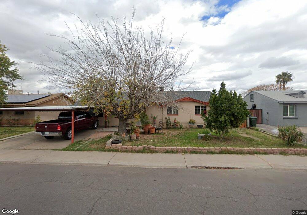 8202 W Clarendon Ave, Phoenix, AZ 85033 - photo 1