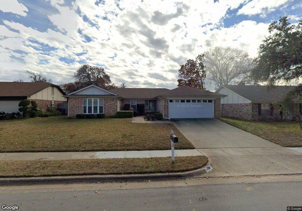708 Huntwich Dr, Bedford, TX 76021 - photo 1