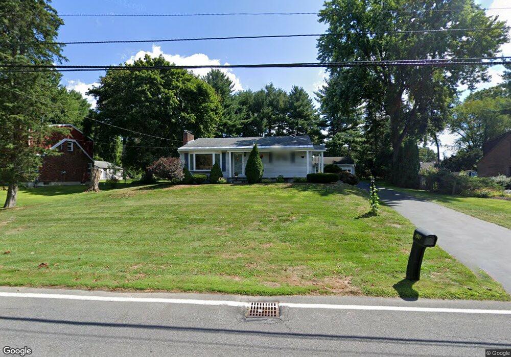 578 St Davids Ln, Schenectady, NY 12309 - photo 1