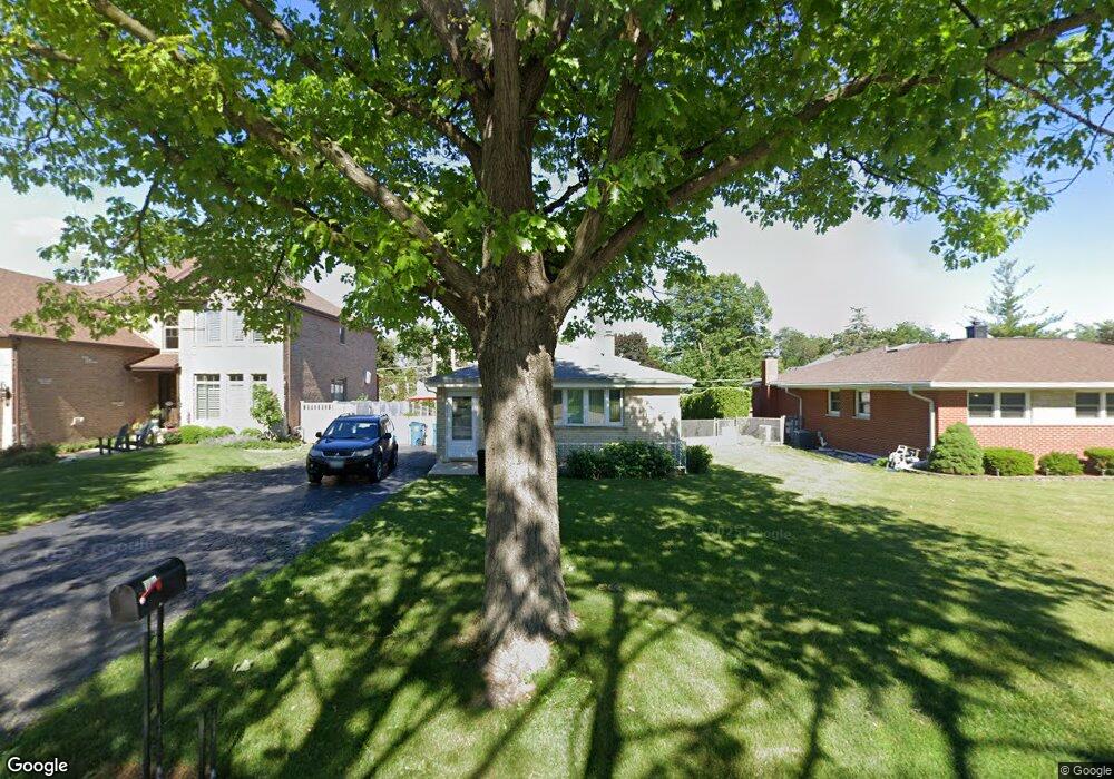 773 N Howard Ave, Elmhurst, IL 60126 - photo 1