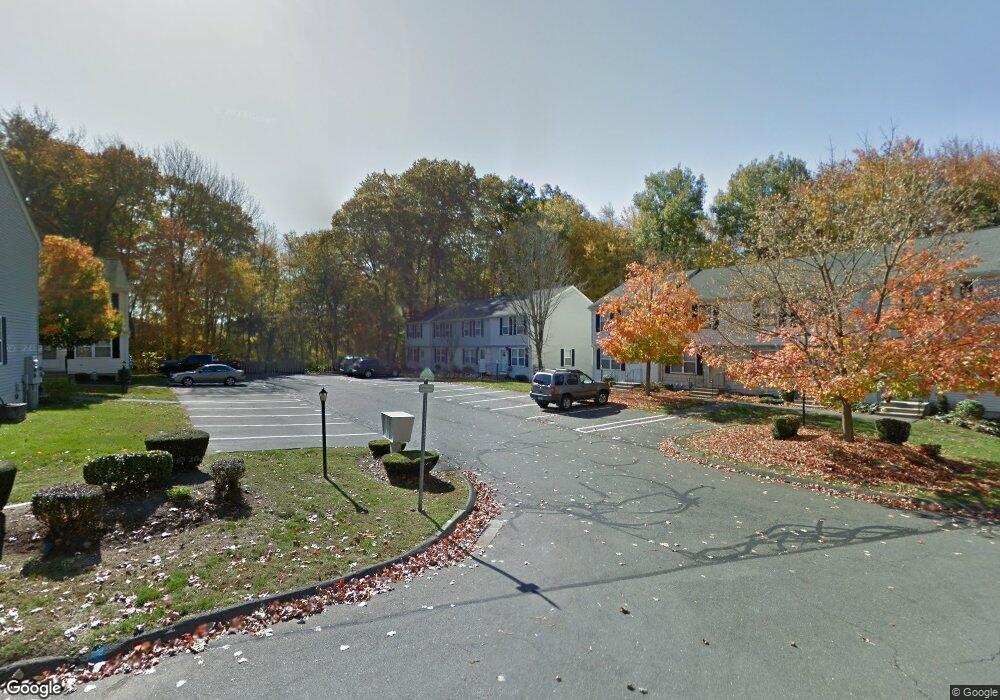 15 Periwinkle Ln, Glastonbury, CT 06033 - photo 1