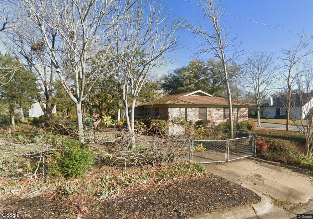 5101 Pearl Dr, North Richland Hills, TX 76180 - photo 1