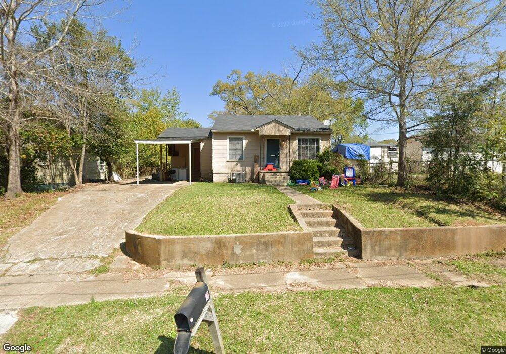 816 W New York Ave, McComb, MS 39648 - photo 1