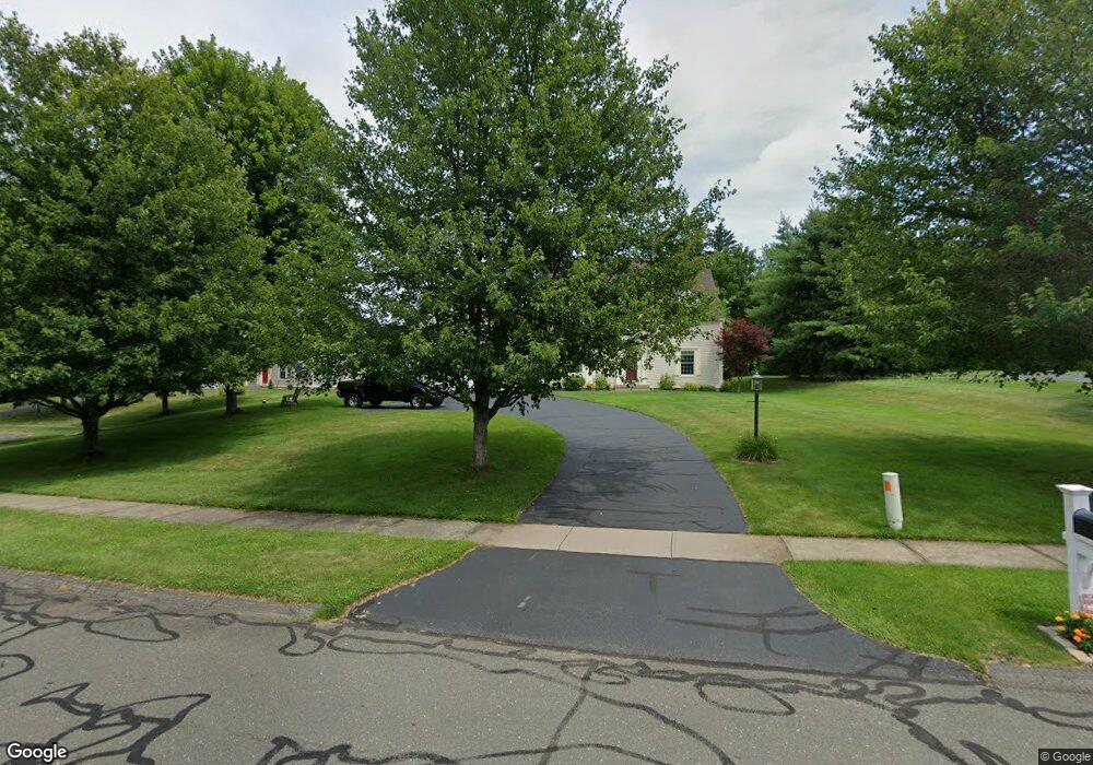 28 Wainscot Ln, Suffield, CT 06078 - photo 1