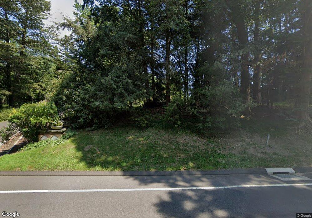 785 Smith Ridge Rd, New Canaan, CT 06840 - photo 1