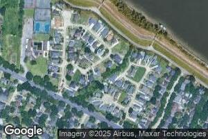 11 Admiralty Ct, New Orleans, LA 70131