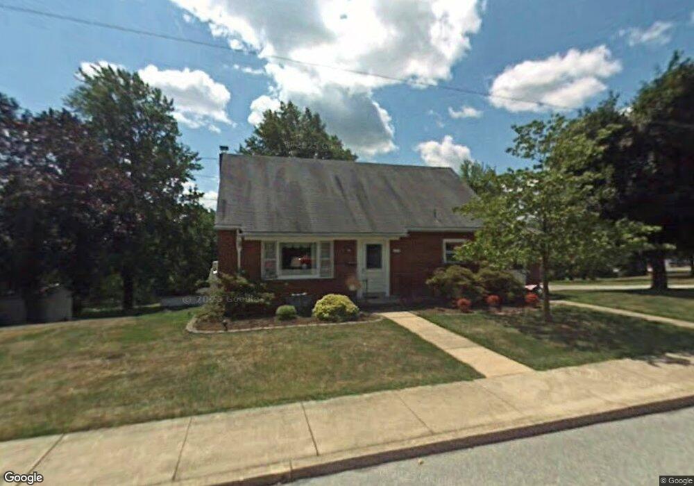 126 3rd St, Shoemakersville, PA 19555 - photo 1