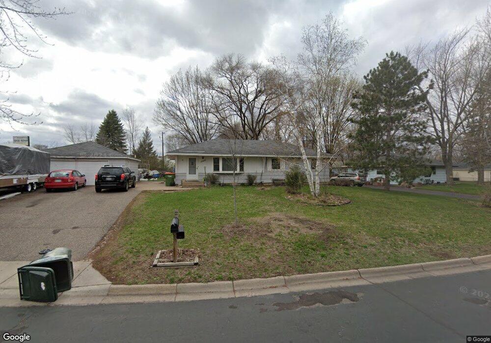 10910 Yukon St NW, Coon Rapids, MN 55433 - photo 1