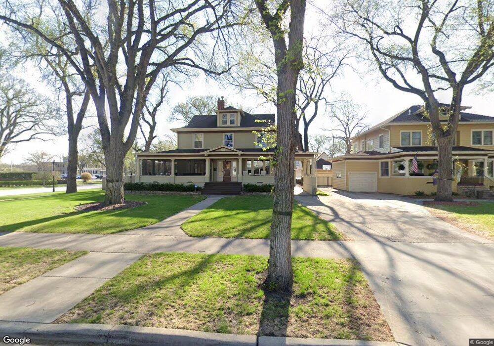 804 8th St S, Fargo, ND 58103 - photo 1