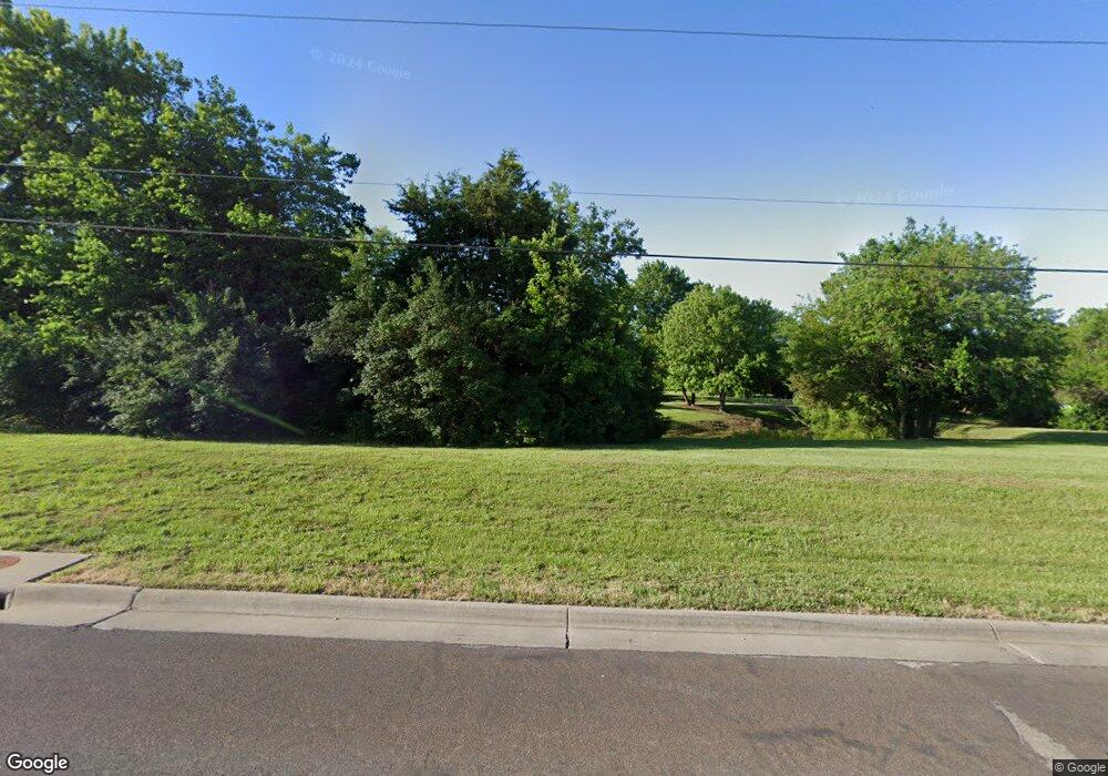 5933 SW 53rd St, Topeka, KS 66610 - photo 1