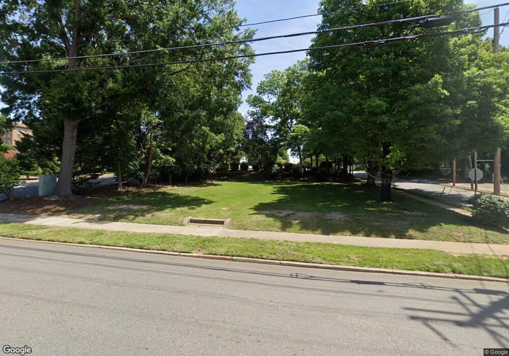 333 S Meeting St, Statesville, NC 28677 - photo 1