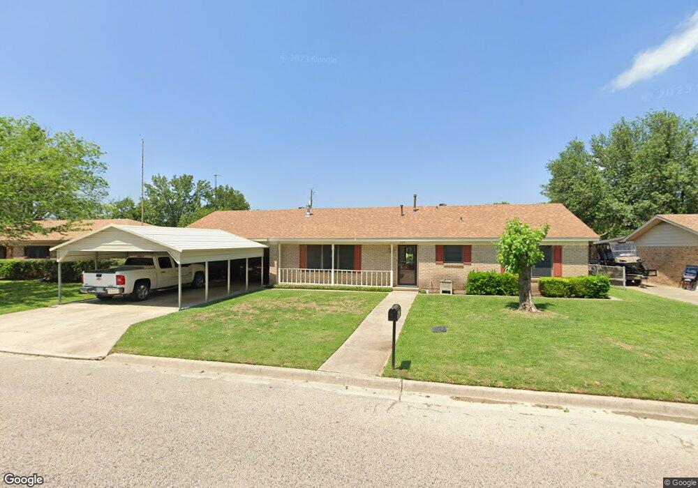 304 Texoma Dr, Whitesboro, TX 76273 - photo 1