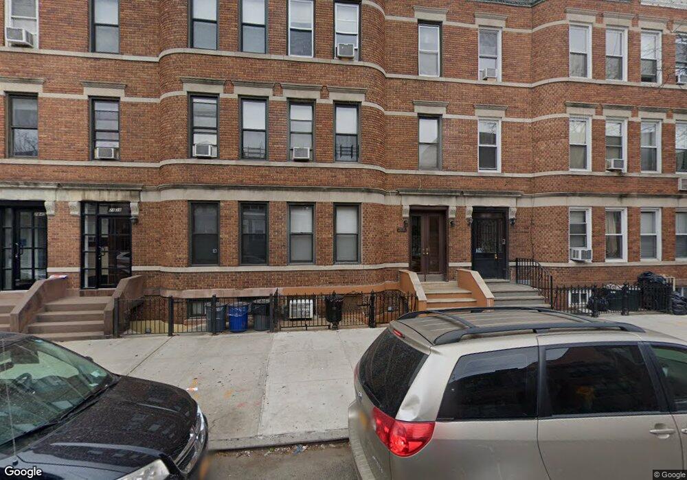 28-36 35th St, Long Island City, NY 11103 - photo 1