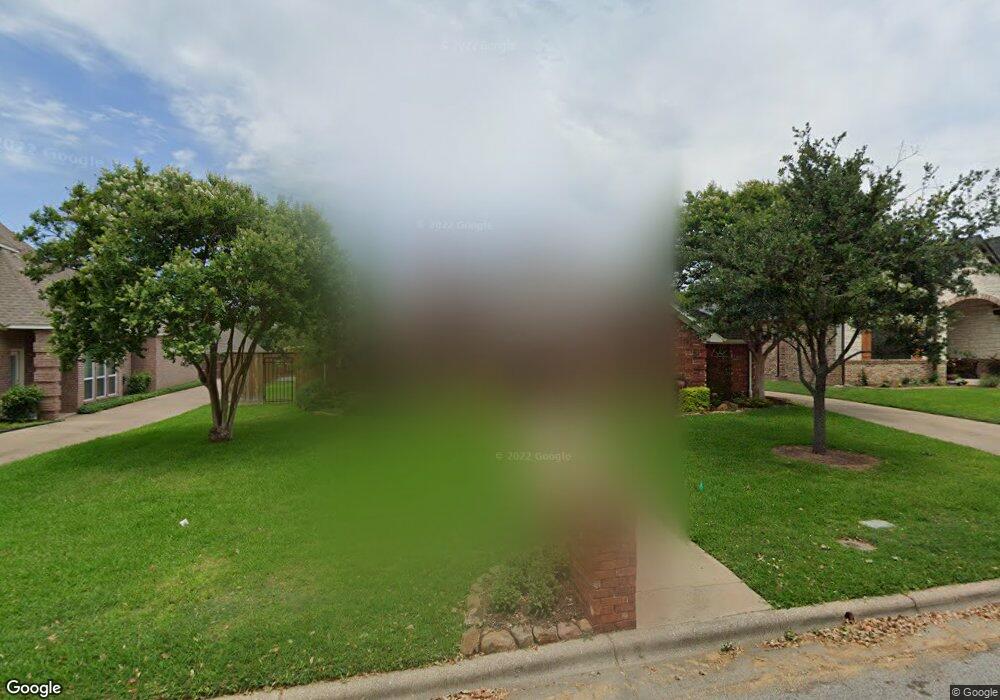 336 Shadow Wood Ln, Hurst, TX 76054 - photo 1