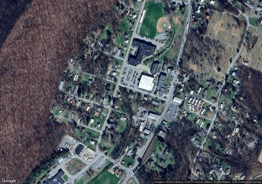 73 John St, Berkeley Springs, WV 25411 - photo 1