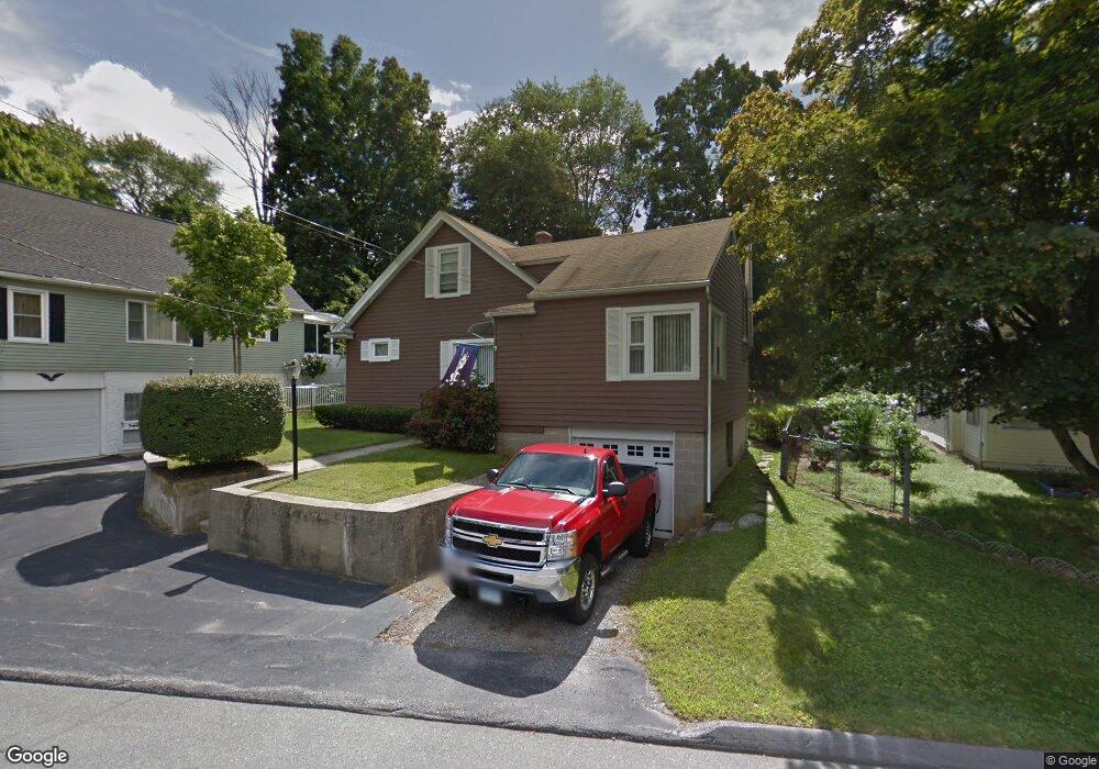 9 Lucas Park Rd, Norwich, CT 06360 - photo 1