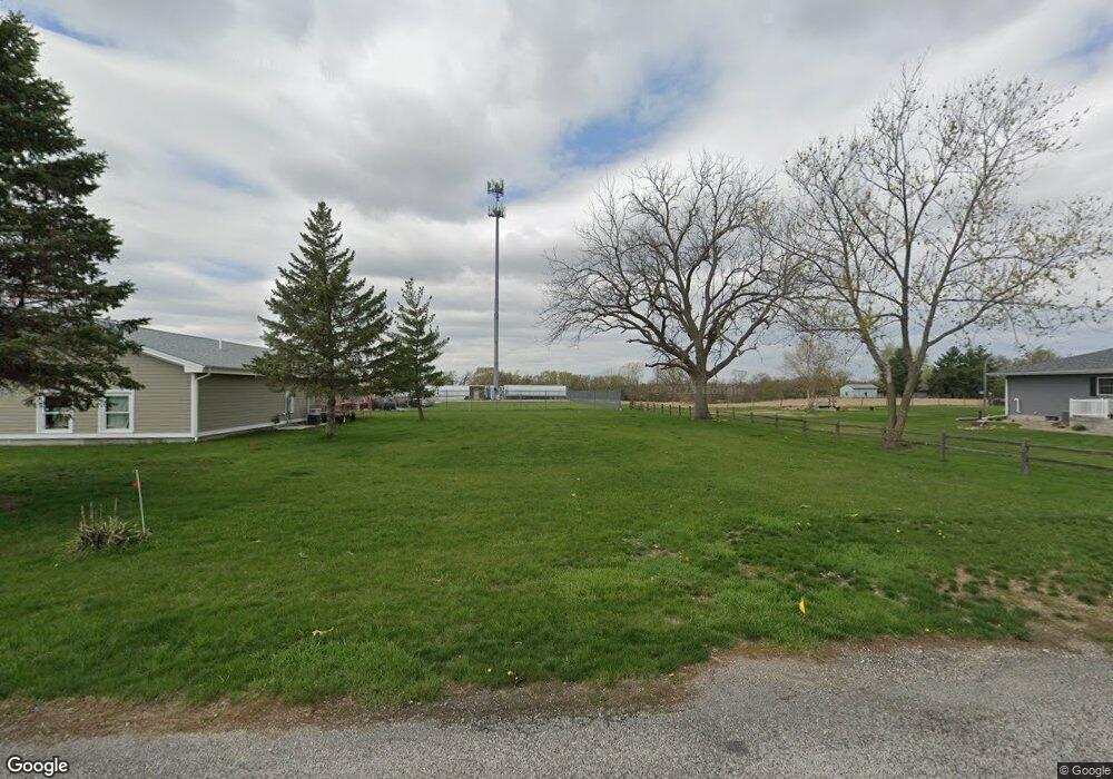 925 E 5th St N, Newton, IA 50208 - photo 1