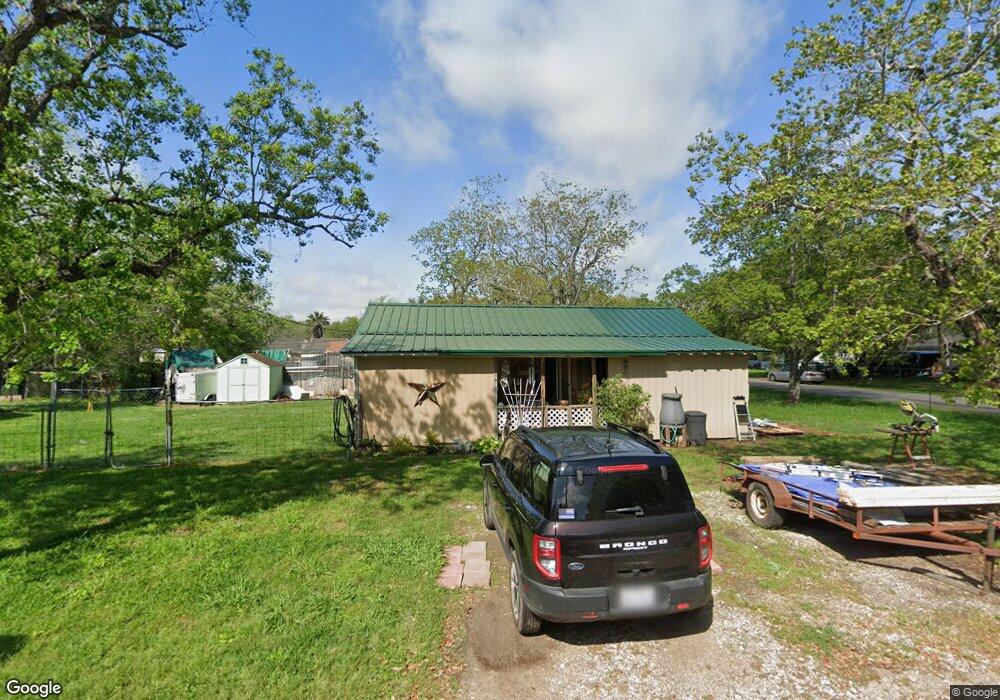 2400 Waldron Ave, Bay City, TX 77414 - photo 1