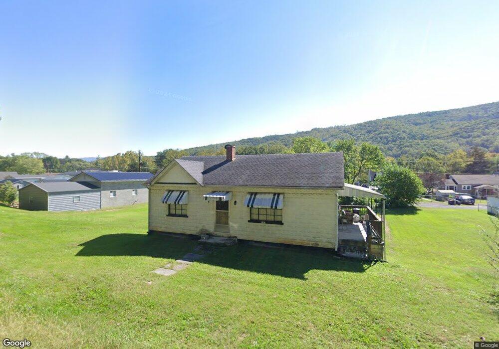 2413 Benson St, Clifton Forge, VA 24422 - photo 1