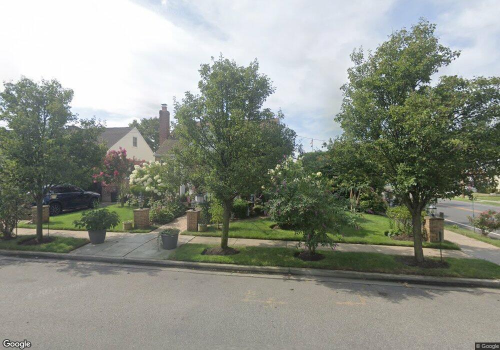 2 Court St, Elmont, NY 11003 - photo 1
