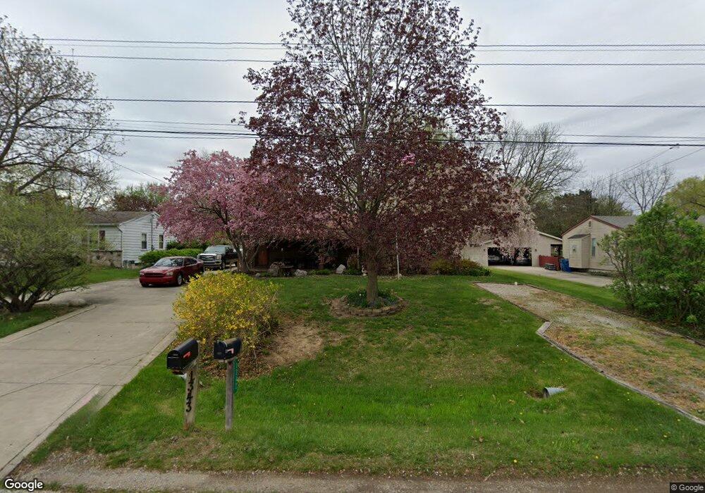 1343 Winfield Dr, Swartz Creek, MI 48473 - photo 1