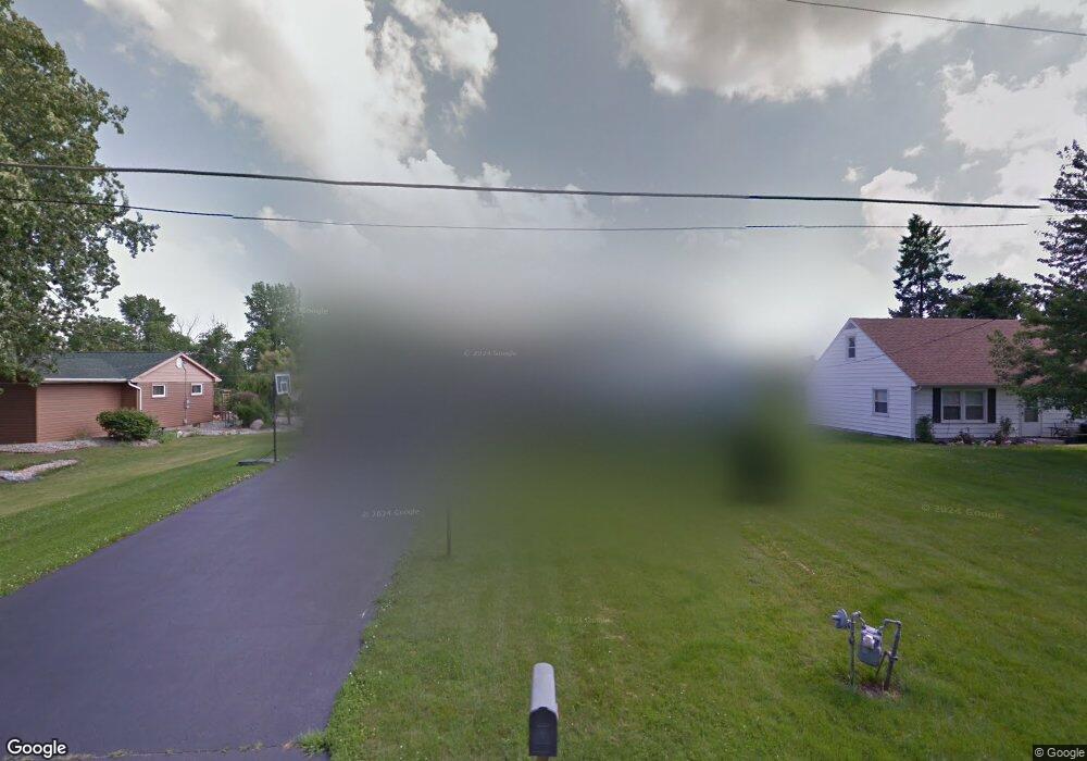 1381 Fetter Rd, Lima, OH 45801 - photo 1