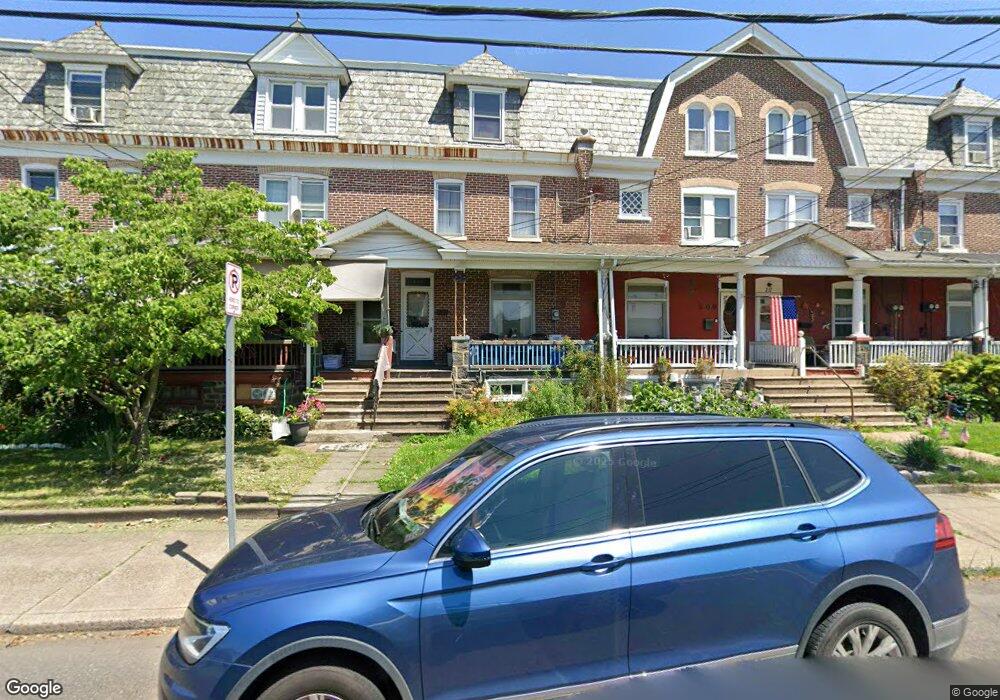 207 Tohickon Ave, Quakertown, PA 18951 - photo 1