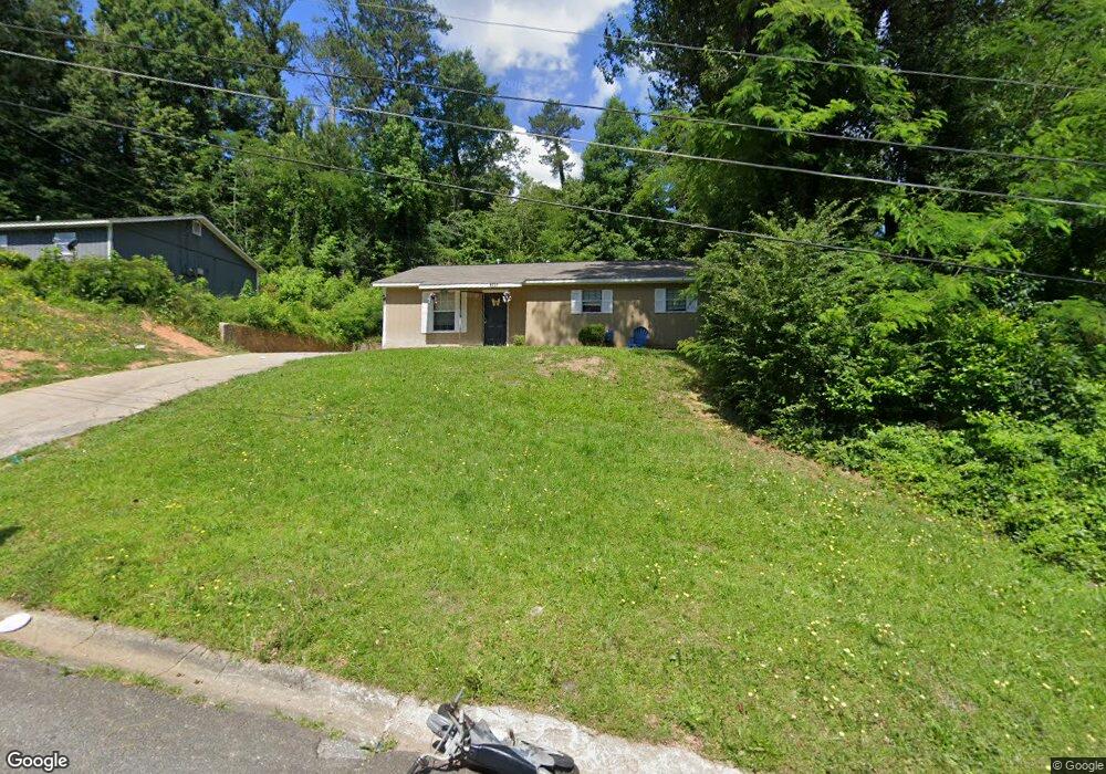 1475 New Castle Dr, Macon, GA 31204 - photo 1