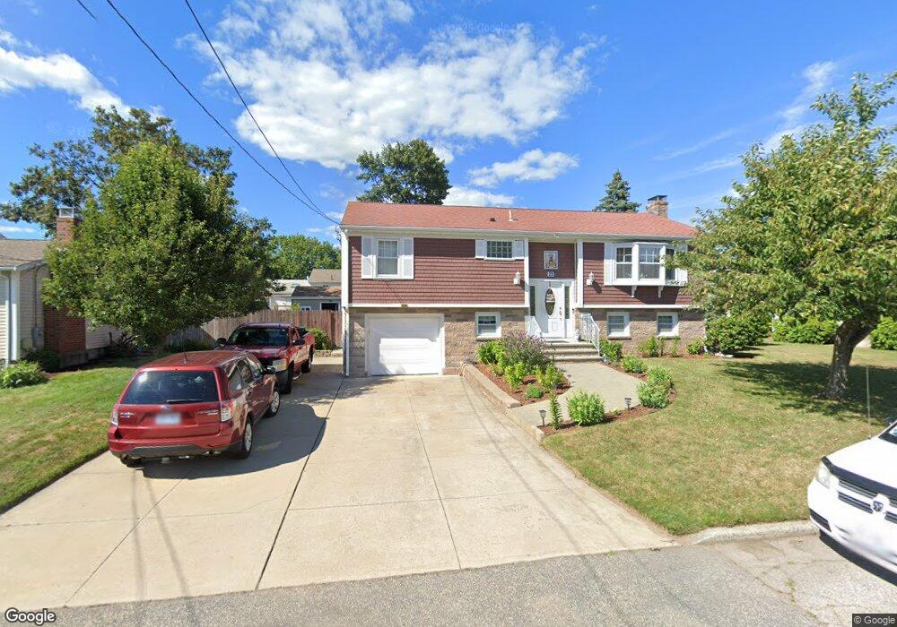 22 Commack Rd, East Providence, RI 02914 - photo 1