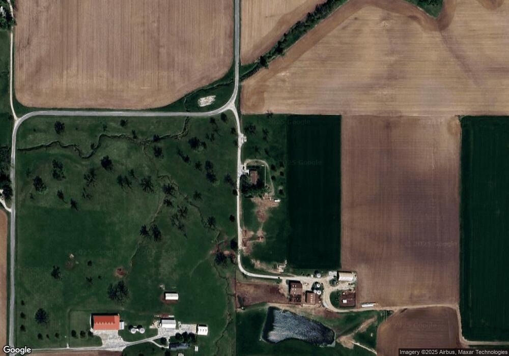 1914 Spradlin Rd, Jacksonville, IL 62650 - photo 1