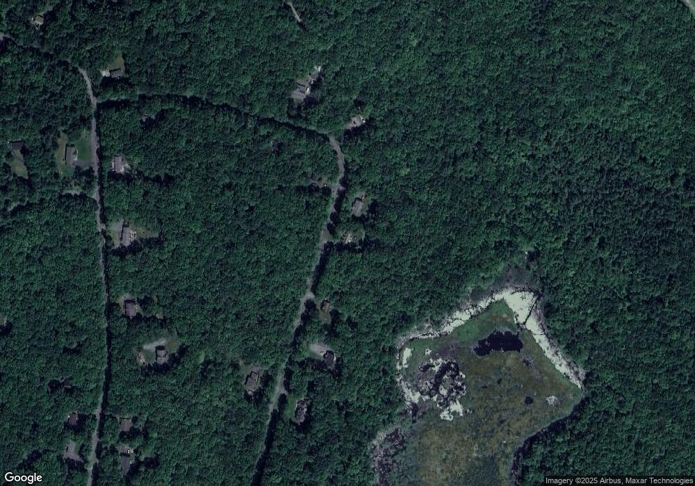 135 Red Rock Cir, Hawley, PA 18428 - photo 1